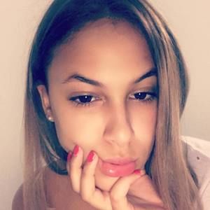 Meet your Posher, Janeysha